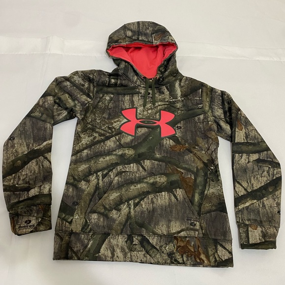 Under Armour Tops - Under Armour Mossy Oak Camo Big Pink Logo Hoodie Women's Small Semi-Fitted